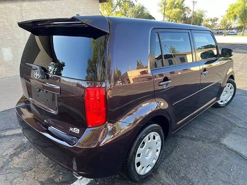2008 Scion xB
