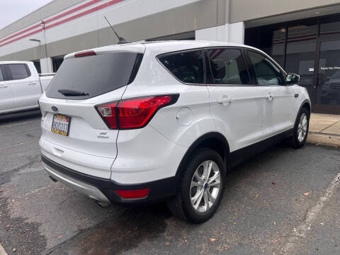 2019 Ford Escape SE
