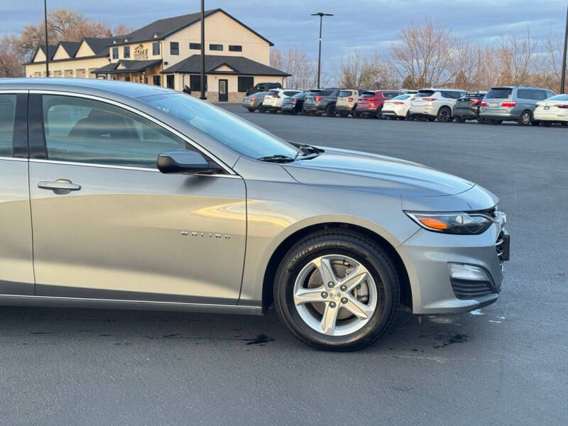 2024 Chevrolet Malibu LS