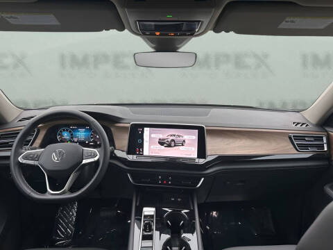 2025 Volkswagen Atlas SE