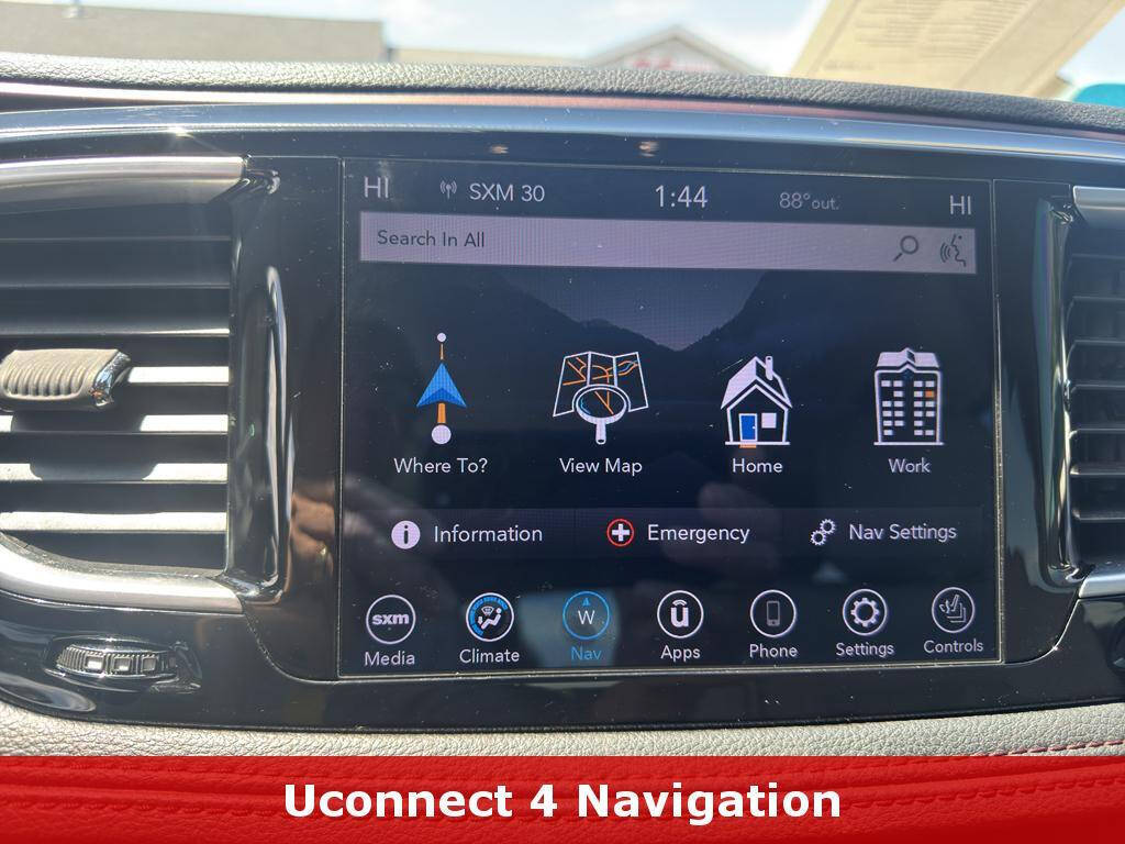 2020 Chrysler Pacifica 36