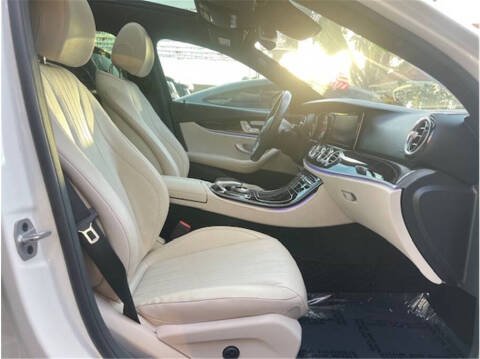 2019 Mercedes-Benz E-Class E 300