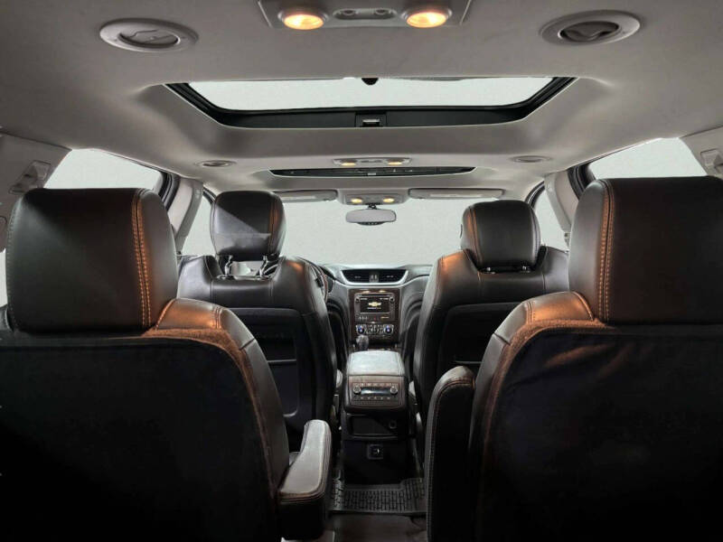 2017 Chevrolet Traverse LT