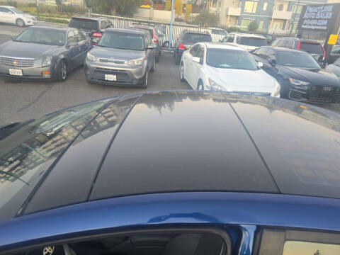 2010 Toyota Prius III