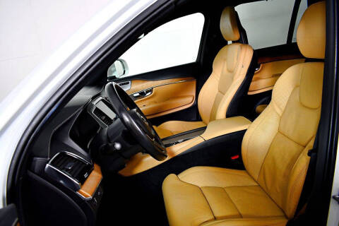 2018 Volvo XC90 T6 Inscription