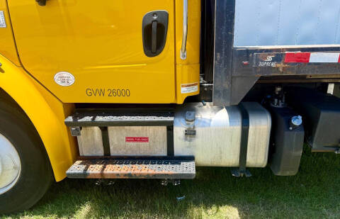 2020 Freightliner M2 106