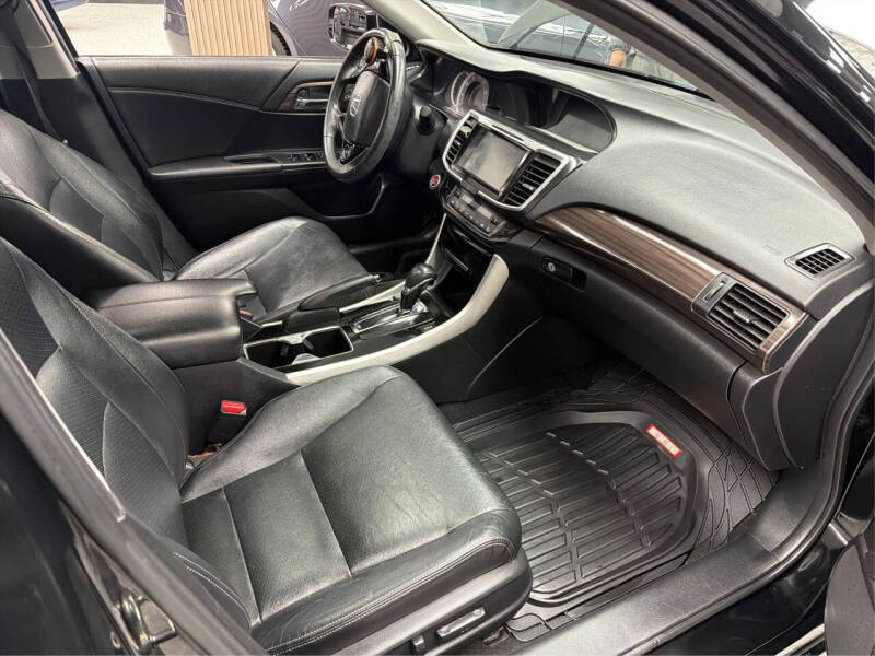 2017 Honda Accord EX-L V6