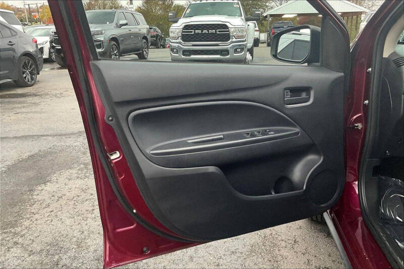 2020 Mitsubishi Mirage LE