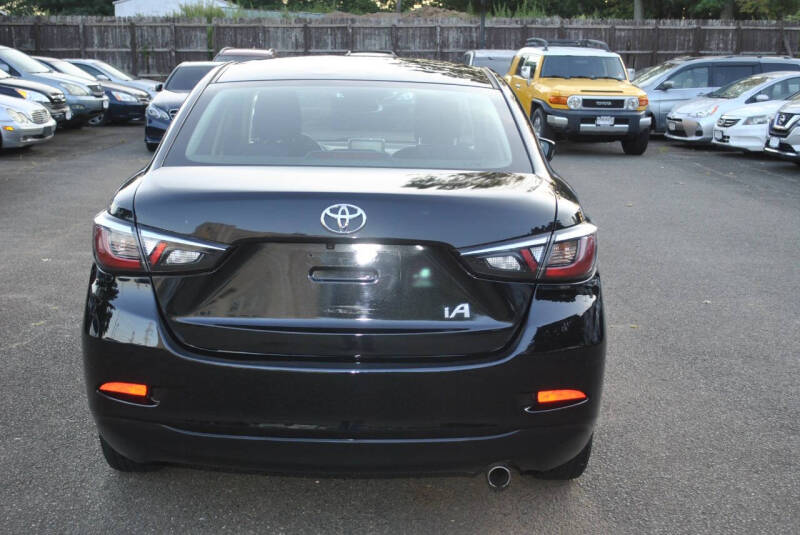 2017 Toyota Yaris iA