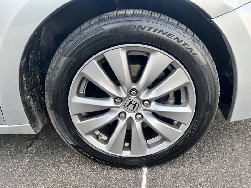 2012 Honda Accord EX-L V6 w/Navi