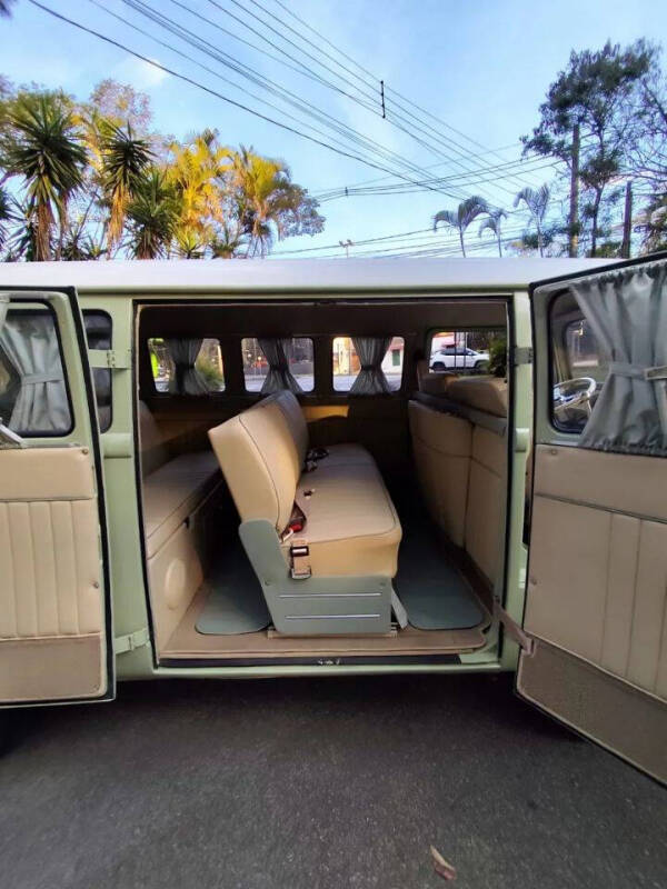 1993 Volkswagen Bus