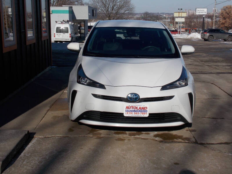 2021 Toyota Prius LE