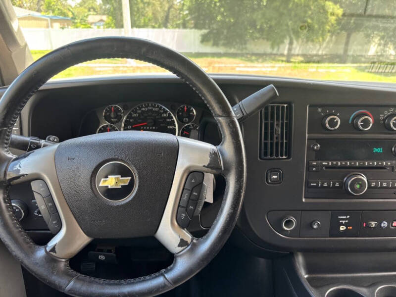 2017 Chevrolet Express LT 3500