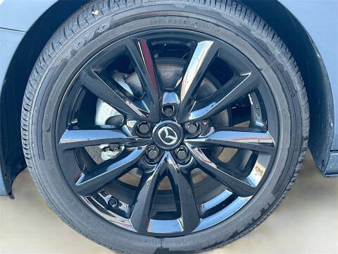 2025 Mazda Mazda3 Hatchback 2.5 S Carbon Edition