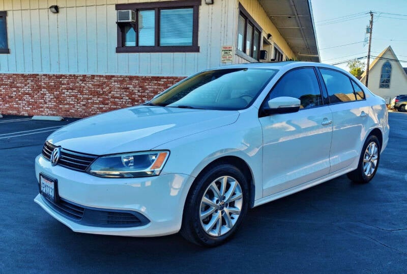 2011 Volkswagen Jetta for sale at Apollo Auto El Monte in El Monte CA