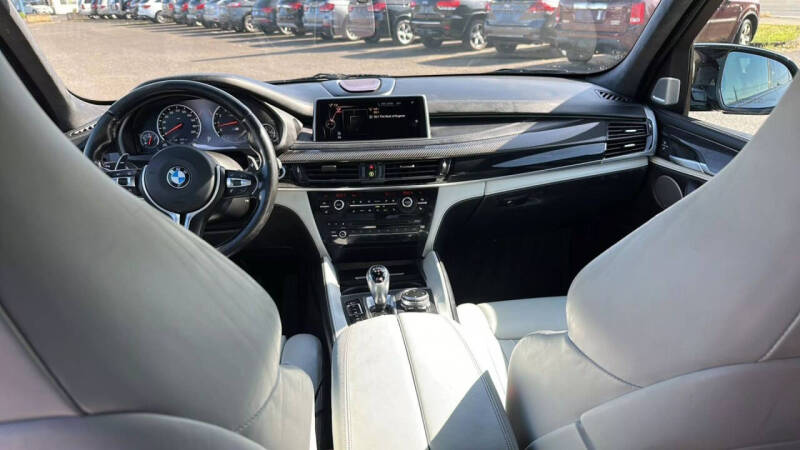 2016 BMW X5 M