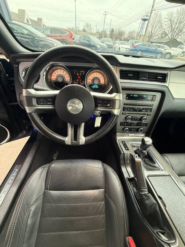 2011 Ford Mustang V6 Premium