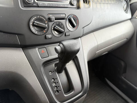 2018 Nissan NV200 S