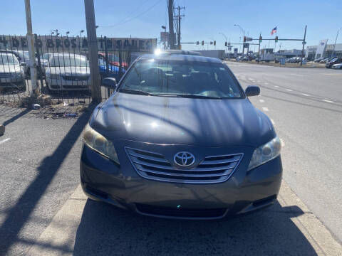 2008 Toyota Camry Hybrid for sale at Debo Bros Auto Sales in Philadelphia PA