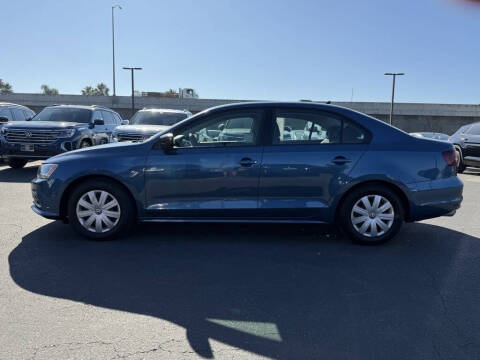 2016 Volkswagen Jetta