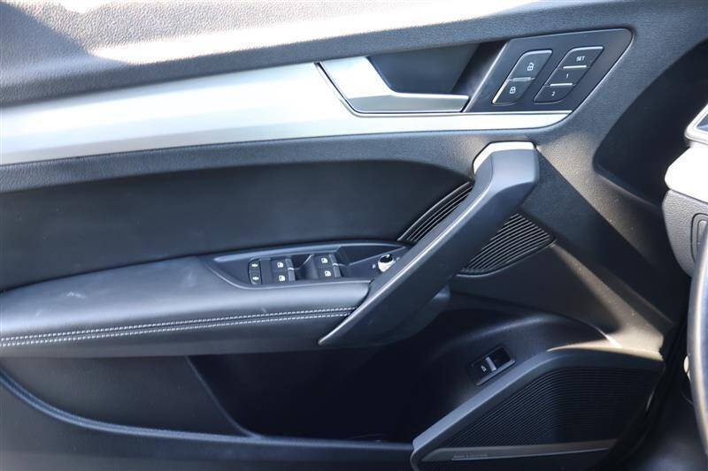 2019 Audi SQ5 3.0T quattro Premium Plus