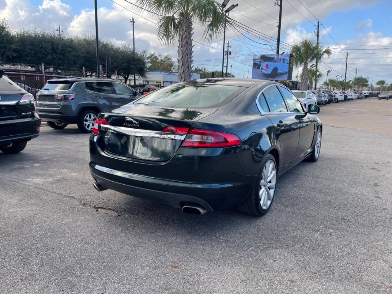 2011 Jaguar XF for sale at SMART CHOICE AUTO in Pasadena, TX