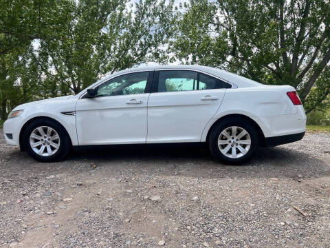 2011 Ford Taurus SE