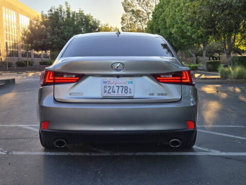 2015 Lexus IS 250