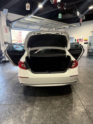 2022 Honda Accord Hybrid Sport