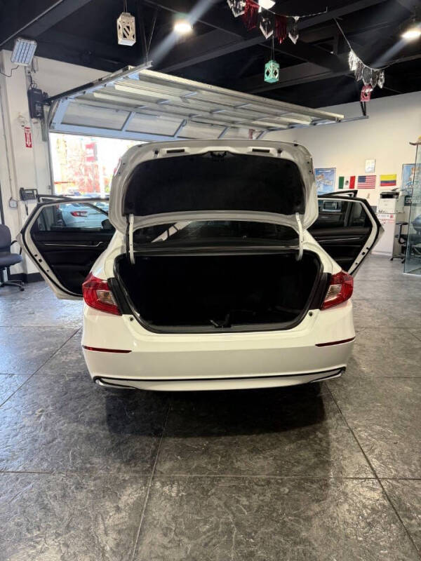 2022 Honda Accord Hybrid Sport