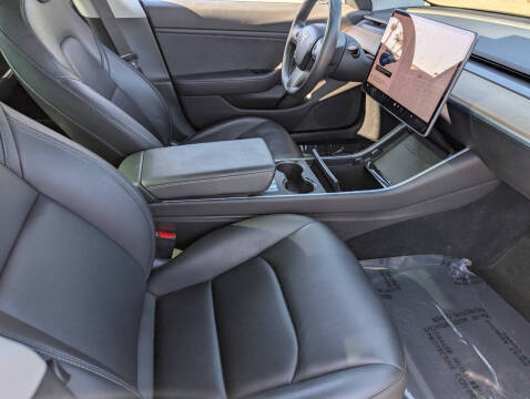 2019 Tesla Model 3 Standard Range