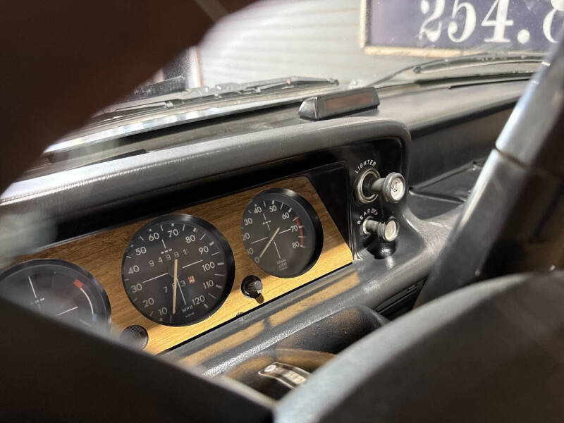 1975 BMW 2002