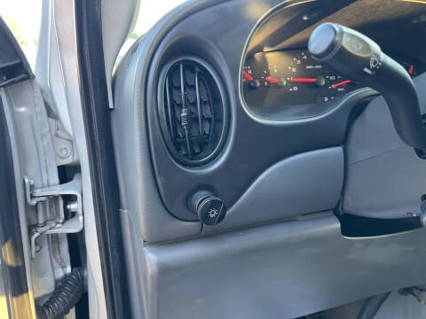 2008 Ford E-Series E-350 SD XLT