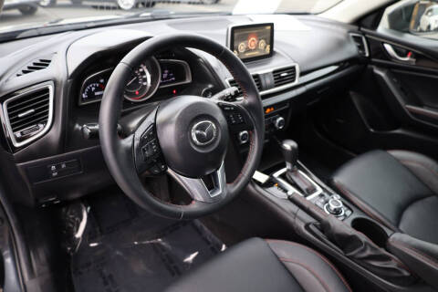 2016 Mazda MAZDA3 i Grand Touring