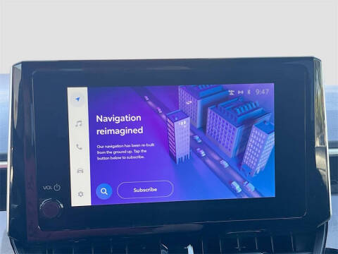 2025 Toyota Corolla Hatchback SE