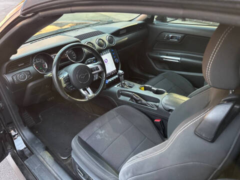 2016 Ford Mustang V6