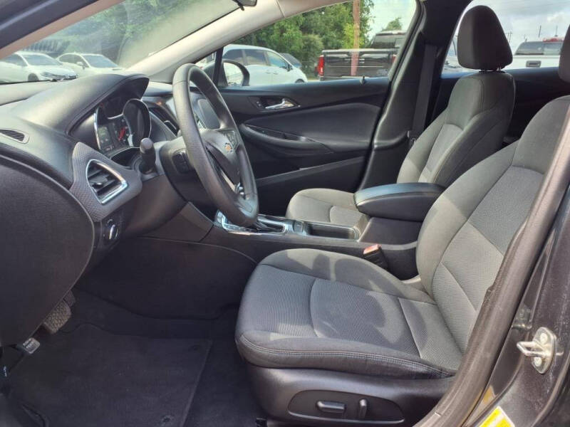 2018 Chevrolet Cruze LT Auto