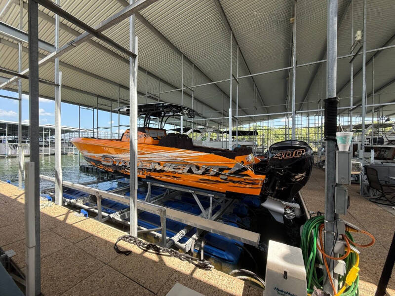 2016 Statement Marine 380 Open