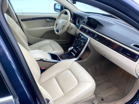 2013 Volvo XC70 T6 Platinum