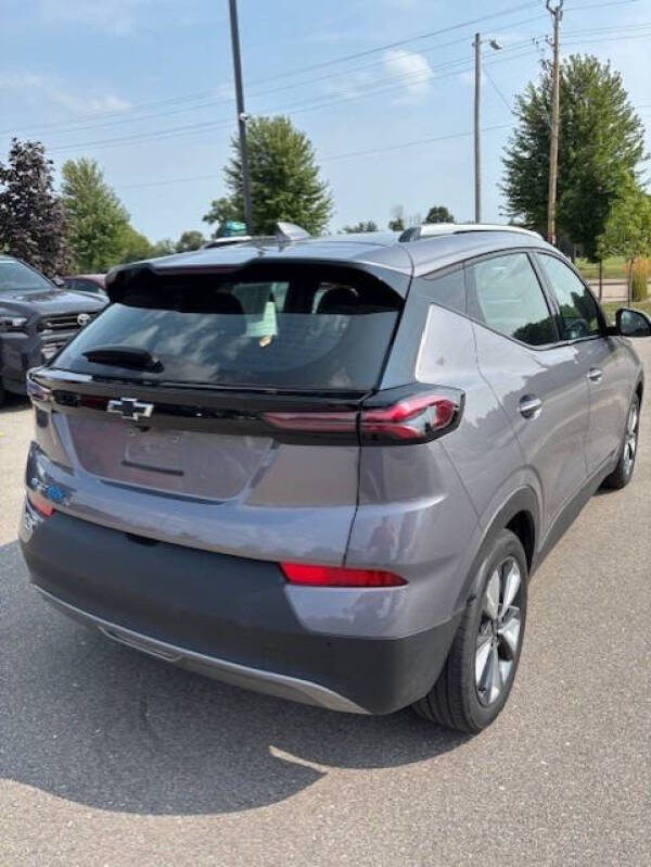 2023 Chevrolet Bolt EUV LT