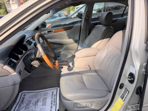2005 Lexus ES 330