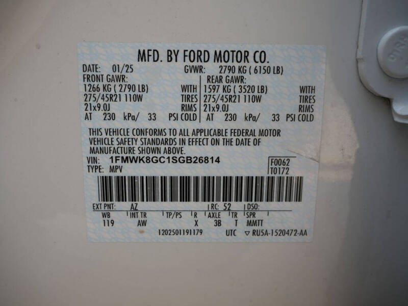 2025 Ford Explorer ST