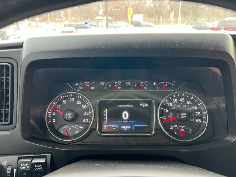 2019 International MV607