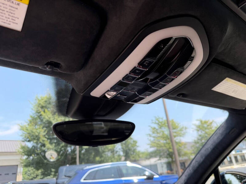 2016 Porsche Cayenne GTS