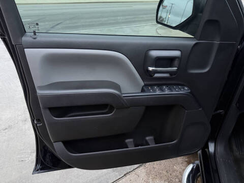 2018 Chevrolet Silverado 1500 Custom