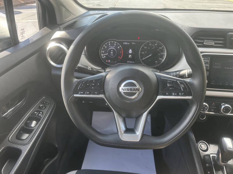 2021 Nissan Versa SV