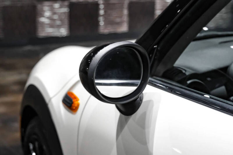 2017 MINI Hardtop 2 Door Cooper