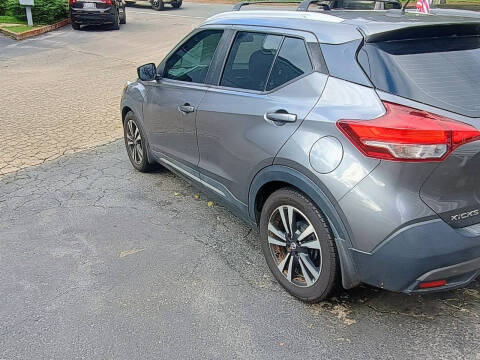2018 Nissan Kicks SR