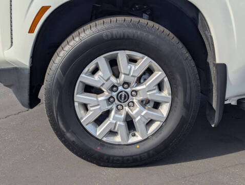 2022 Nissan Frontier SV