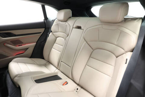 2022 Porsche Taycan 4 Cross Turismo